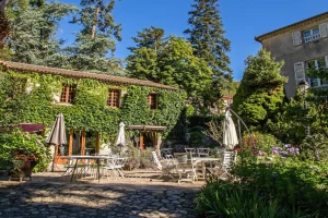 la-gentilhommiere-satillieu-ardeche-seminaires-de-caractere la-gentilhommiere-satillieu-ardeche-seminaires-de-caractere